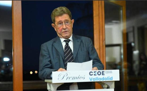 Muere Carlos Duque, cofundador de la librería Oletvm de Valladolid