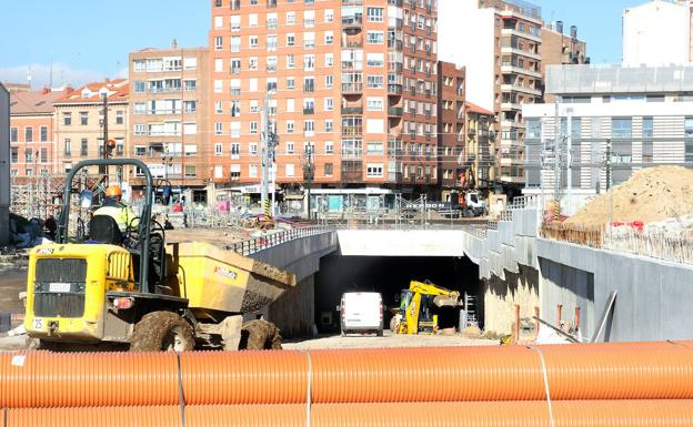 La obra del túnel de Panaderos se prolongará aún varias semanas