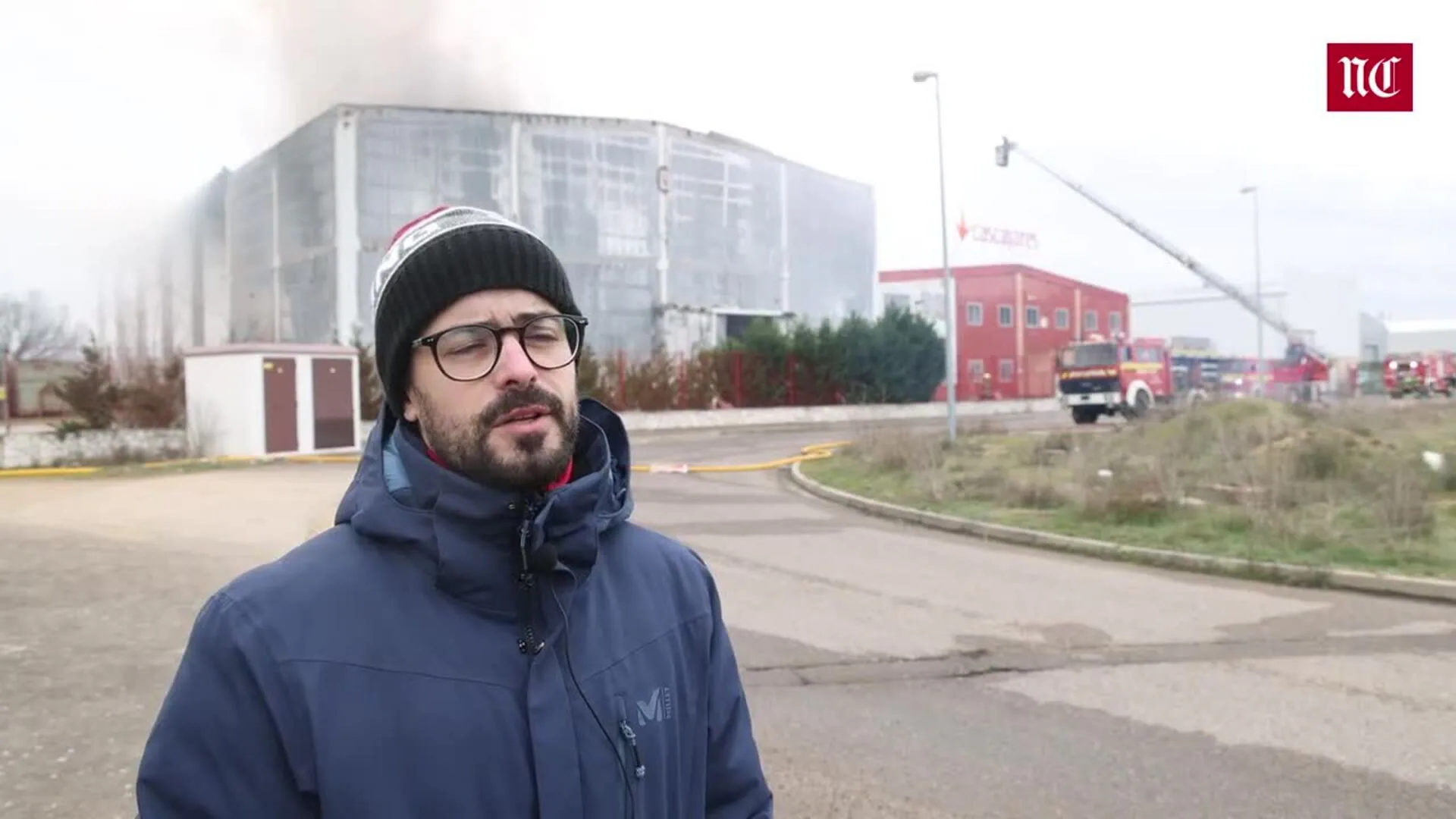 Declaraciones de bomberos y trabajadores de Cascajares sobre el incendio que ha arrasado la fábrica de Dueñas