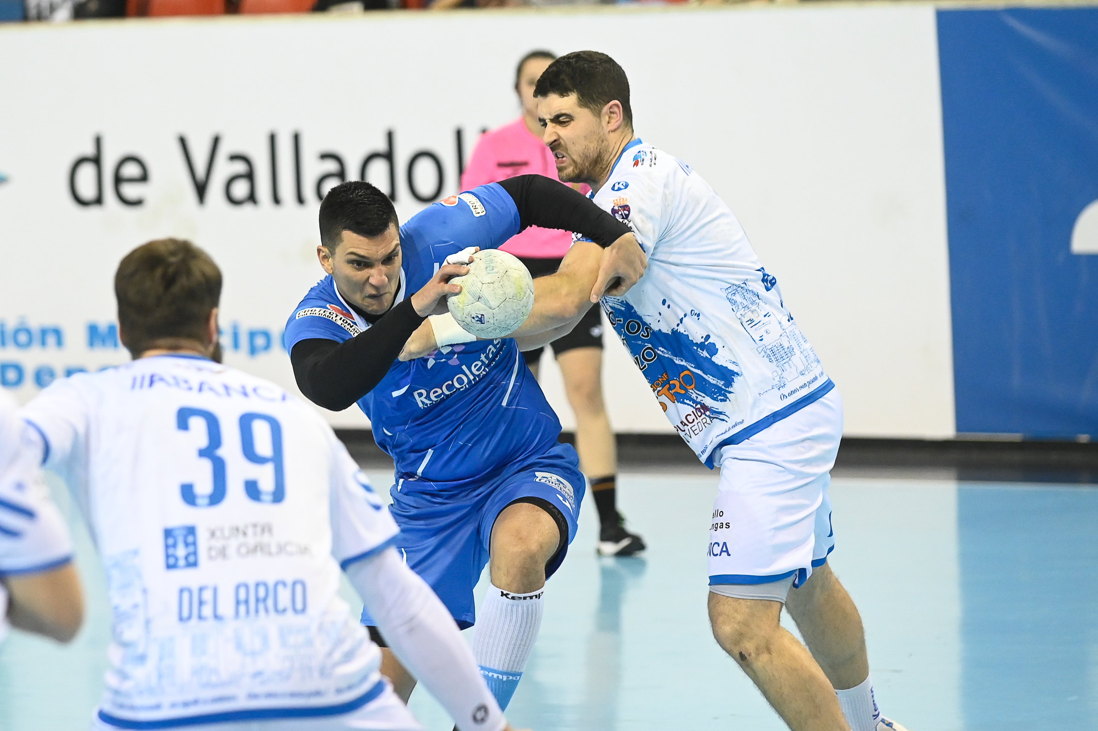 El partido amistoso entre el Recoletas Valladolid y Frigoríficos Morrazo