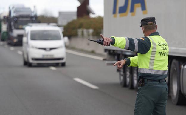 Las multas a las que la DGT no aplica el 50% de descuento