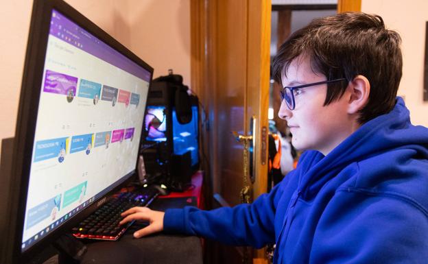 «El confinamiento provocó que la vista de nuestro hijo fuera a peor»