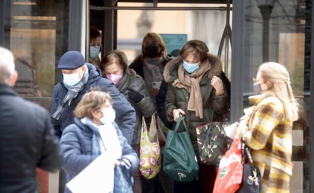 Sin mascarilla, prudencia