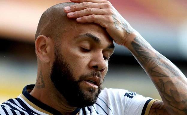 Alves se defiende: la chica «distorsionó» y «adornó» los hechos tras tener sexo consentido