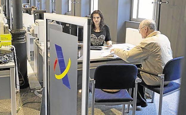 ¿Ha subido tu sueldo este enero? Así cambian algunas nóminas en 2023