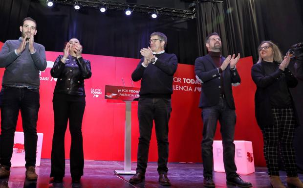 El PSOE presenta a sus alcaldes como muro de contención contra la despoblación