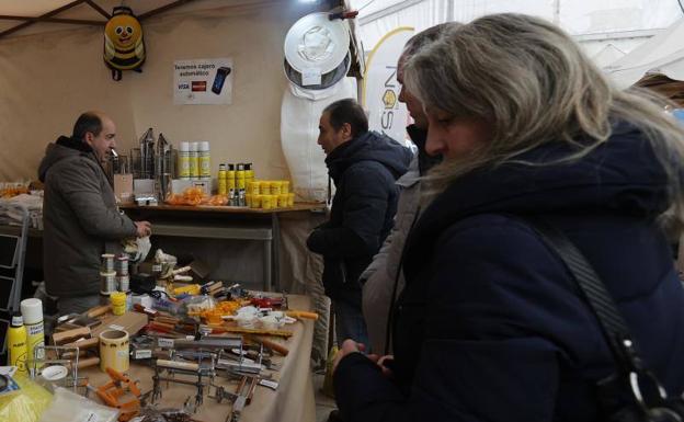 Los apicultores de Palencia defienden su miel con una marca de calidad