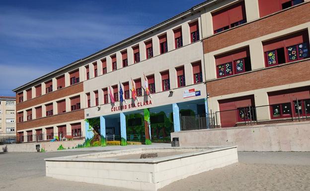 Huertos, fuentes y jardineras llenarán el patio del colegio Santa Clara de Cuéllar