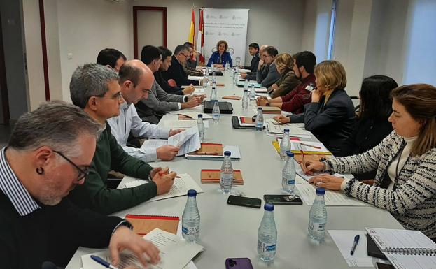 El número de contratos laborales indefinidos se triplica en un año