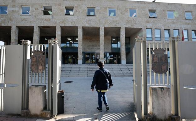 La Junta reconocerá el celo profesional de sus funcionarios con hasta 635 euros al mes