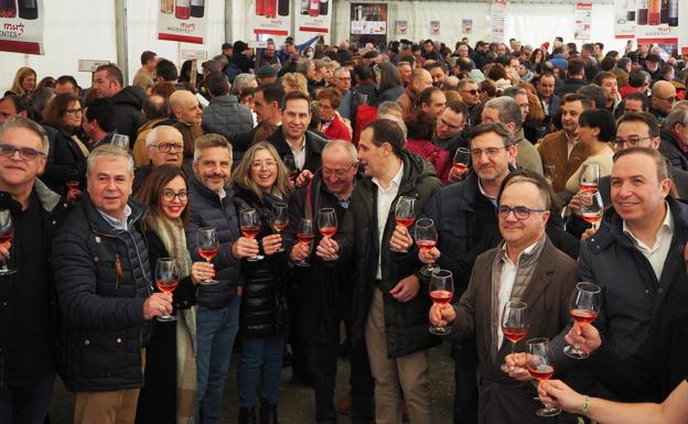 Mucientes sobresale con su fiesta del vino