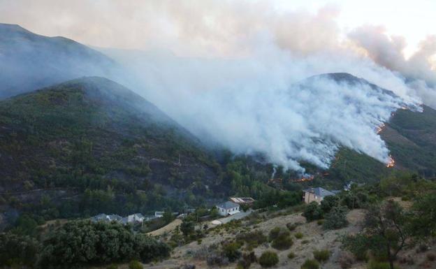 El acusado de provocar un incendio que quemó 10.000 hectáreas en León niega los hechos