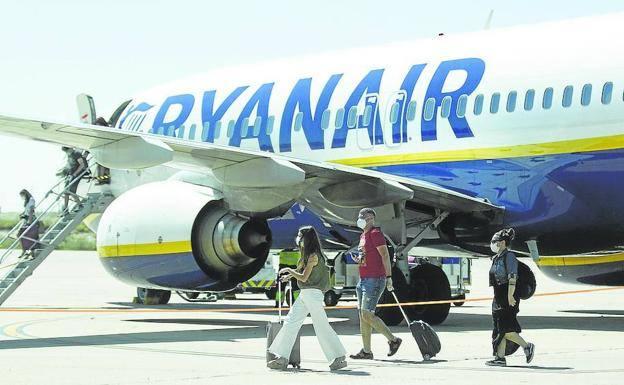 El aeropuerto de Villanubla registró un 61% más de pasajeros en enero que hace un año