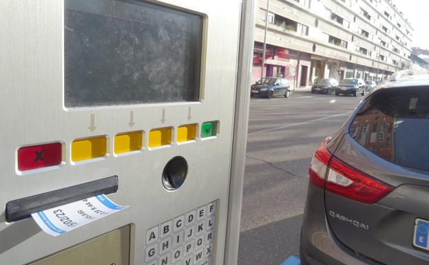 Los parquímetros ya funcionan y hacen efectiva la ampliación de la ORA