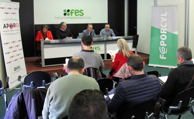 El sector del porcino lamenta la paralización de 30 nuevos proyectos en Segovia