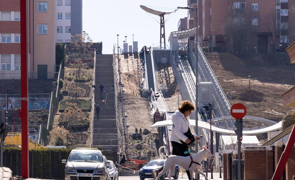 6.400 vecinos podrán usar los elevadores de Parquesol cada hora: así funcionan