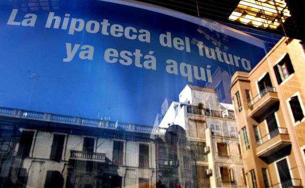 Los bancos incentivan las hipotecas variables en plena escalada del euríbor