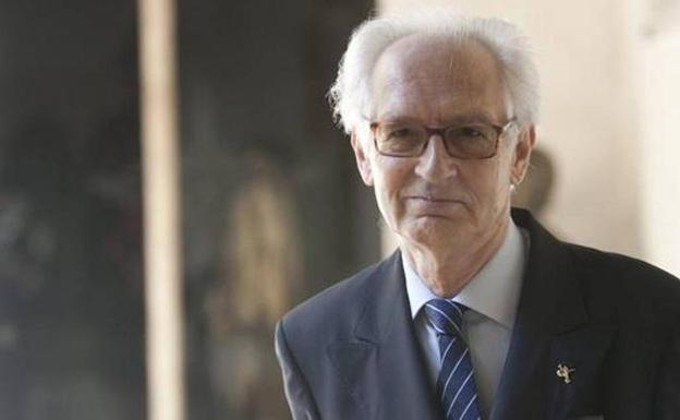 Andrés Amorós: «Los españoles nos identificamos con el toro, antes incluso que con el torero»