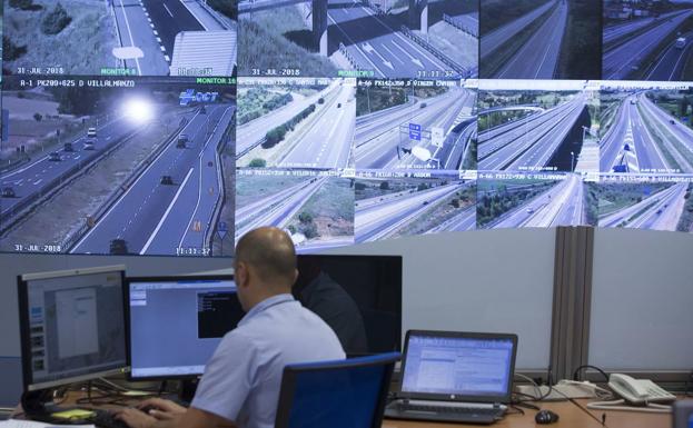 El 80% de vacantes abocan al cierre de oficinas de Tráfico, advierte CC OO