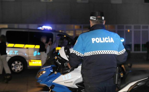 Huye a gran velocidad de un control en Palencia antes de hacerle la segunda prueba