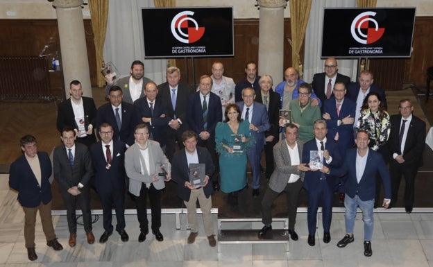 La Academia Castellana y Leonesa de Gastronomía entrega sus galardones en Salamanca