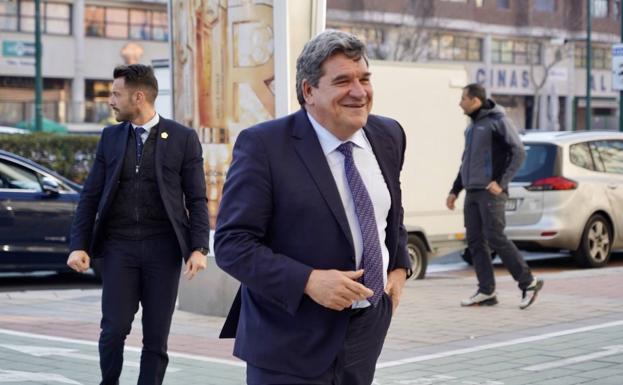 El Gobierno espera un refuerzo «importante» en las oficinas de la Seguridad Social