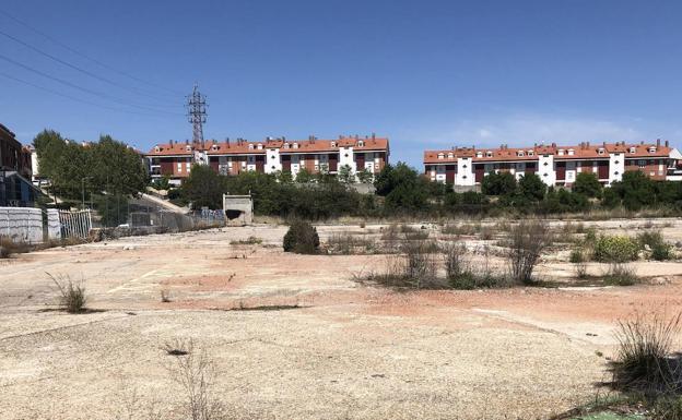Urbanismo frena la construcción de tres rascacielos en la antigua Cartisa de Arroyo
