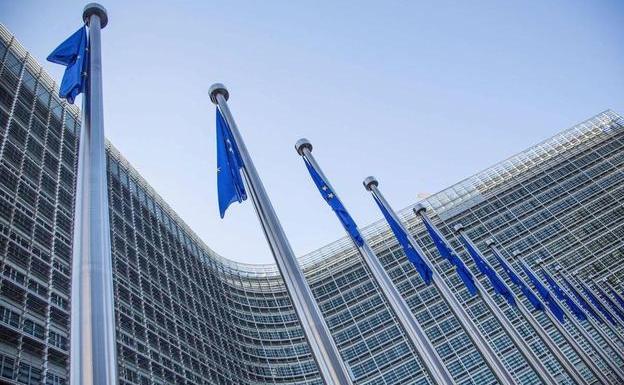 La UE amplía las ayudas estatales hasta 2025 para hacer frente a la ley de subsidios estadounidense