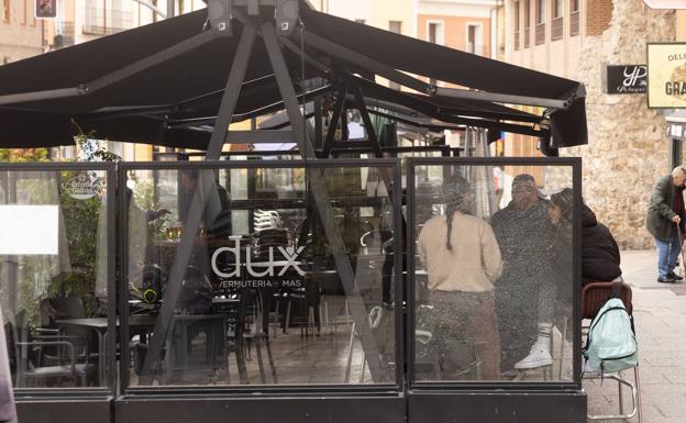 La camarera agredida en Angustias: «Esperó hasta que me quedé sola»