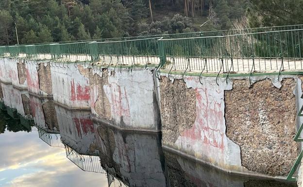 Ciudadanos observa «serias deficiencias» en el embalse de Revenga