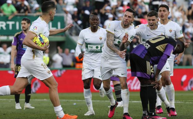 Los vídeos del partido del Real Valladolid en Elche