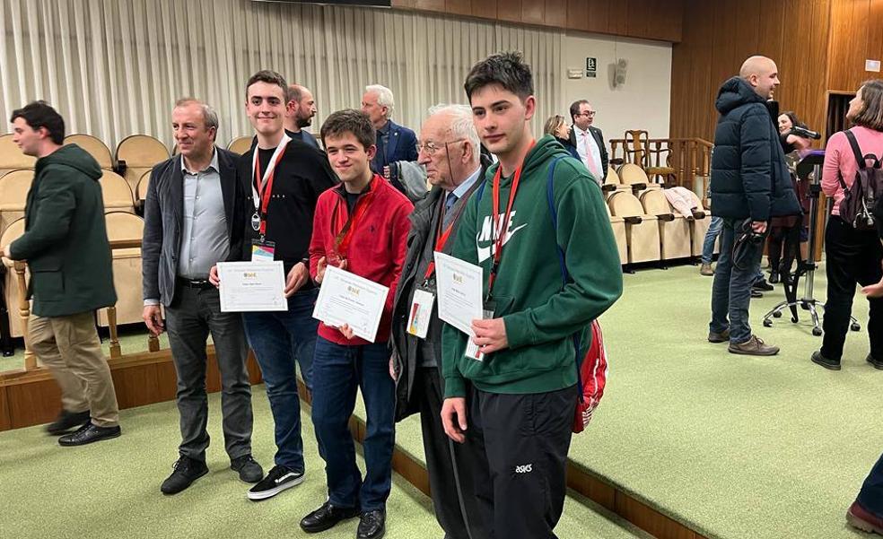 Una plata y dos bronces para Castilla y León, en la Olimpiada Matemática Española