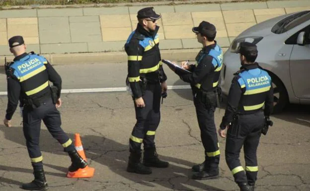 Dos heridos y tres detenidos en cuatro peleas esta madrugada en Salamanca