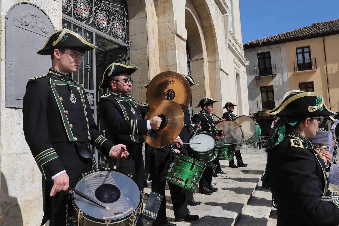 La Semana Santa ya suena en la Plaza Mayor de Palencia