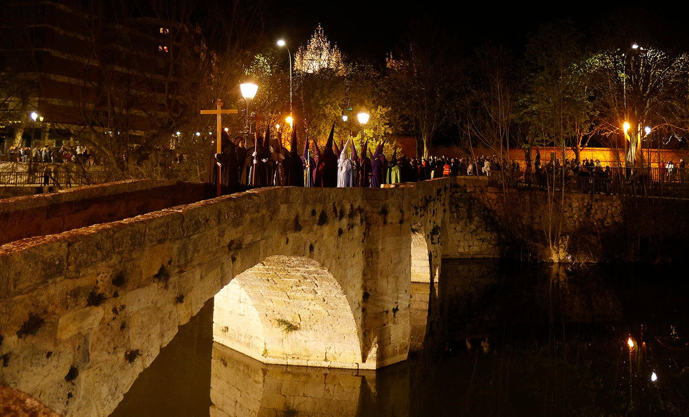 Procesión Luz y Tinieblas