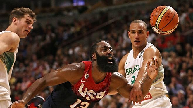 Davis, Harden y Rose no dan opción a Brasil