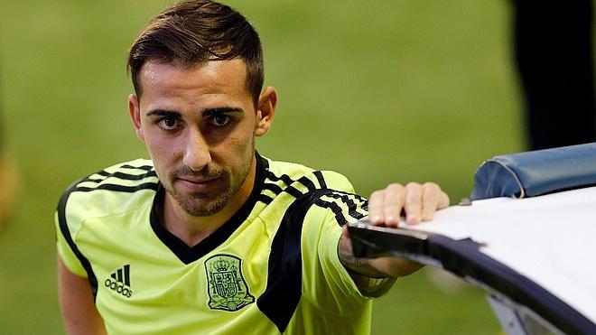 Alcácer asumirá el '9' en casa del vecino