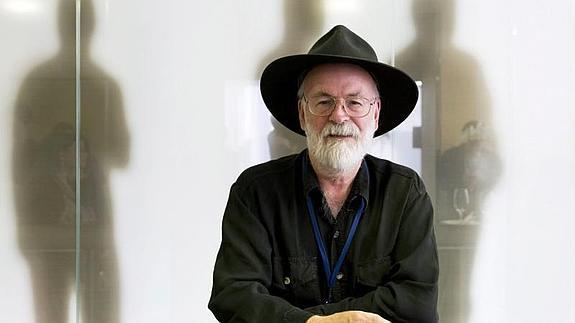 Muere Terry Pratchett a los 66 años