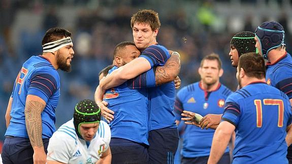 Francia se impone con facilidad a Italia (29-0)
