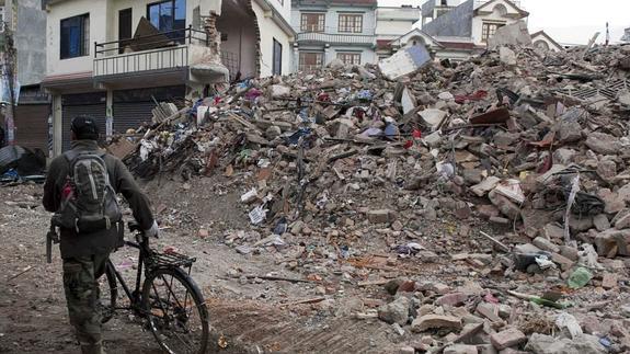 La tecnología, gran aliada en la búsqueda de desaparecidos en Nepal