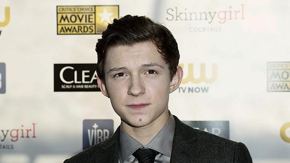 El actor británico Tom Holland será el nuevo Spiderman