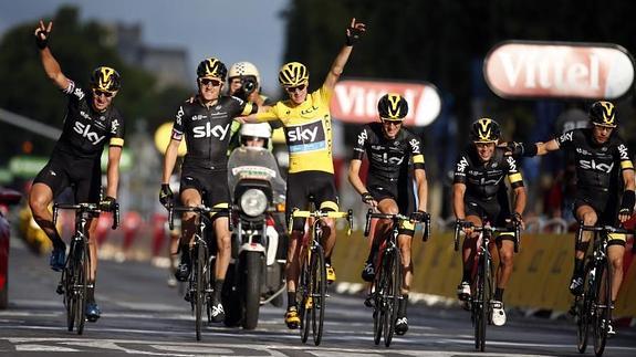 Greipel conquista los Campos Elíseos en la fiesta de Froome