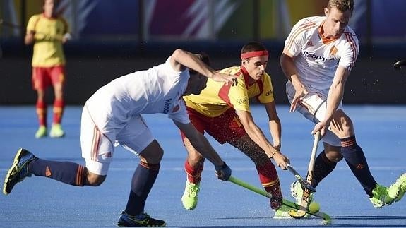 España debuta con derrota frente a Holanda en el EuroHockey