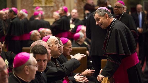Francisco pide a los obispos estadounidenses que los casos de pederastia «no se repitan jamás»