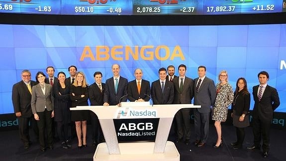 Abengoa reduce sus ganancias al 2,7% a media sesión tras rebotar más de un 10%