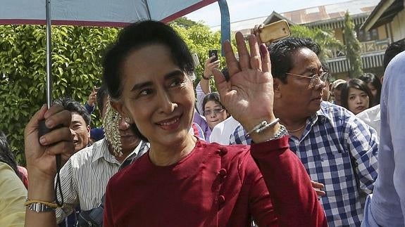 El partido de Suu Kyi logra la mayoría y elegirá al próximo presidente de Birmania