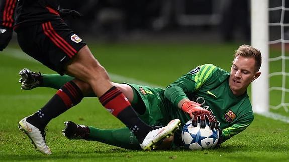 Ter Stegen frena al Leverkusen