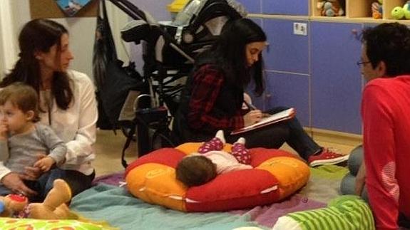 Crean una silla inteligente controlada por chupete