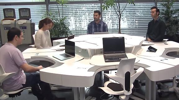 Crean una mesa de trabajo inteligente