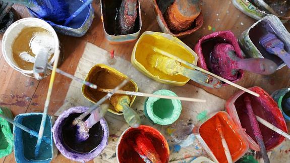 Investigadores españoles desarrollan pinturas que repelen la suciedad